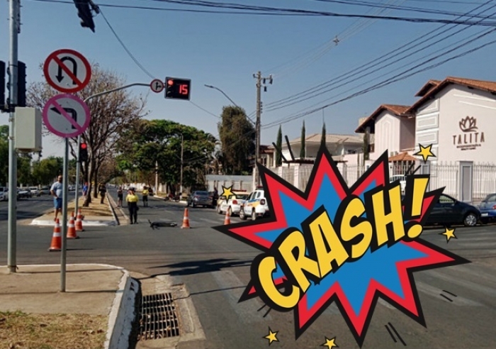 PM ATENDE COLISÃO ENTRE TOYOTA E PATINETE NA AV. JOÃO ALVES