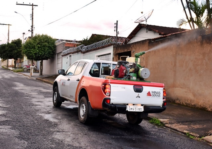 XÔ DENGUE! SECRETARIA DE SAÚDE PREPARA OPERAÇÃO FUMACÊ