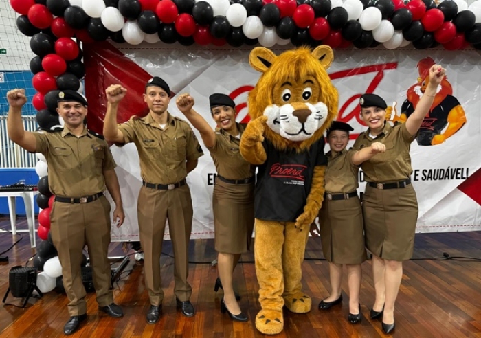 POLÍCIA MILITAR REALIZA FORMATURA DO PROERD PARA 363 ALUNOS EM PATROCÍNIO