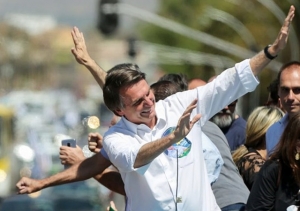 GRUPO PRÓ BOLSONARO REALIZA MEGA CARREATA EM PATROCÍNIO