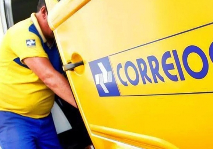 CORREIOS EXIGEM CPF OU CNPJ DE REMETENTES DE ENCOMENDAS NACIONAIS A PARTIR DE HOJE (01)