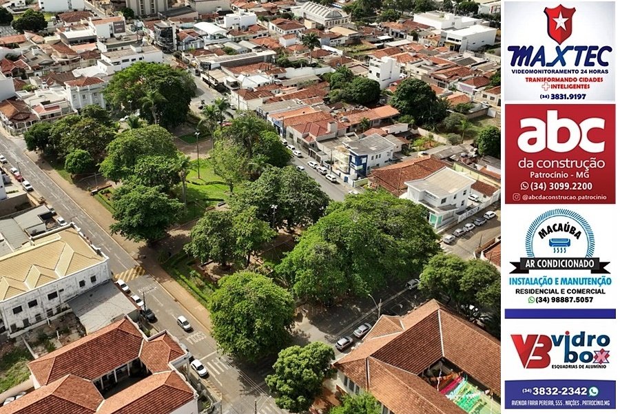 PRAÇA HONORATO BORGES COMEÇA A SER REFORMADA PARA FICAR DO MESMO JEITO
