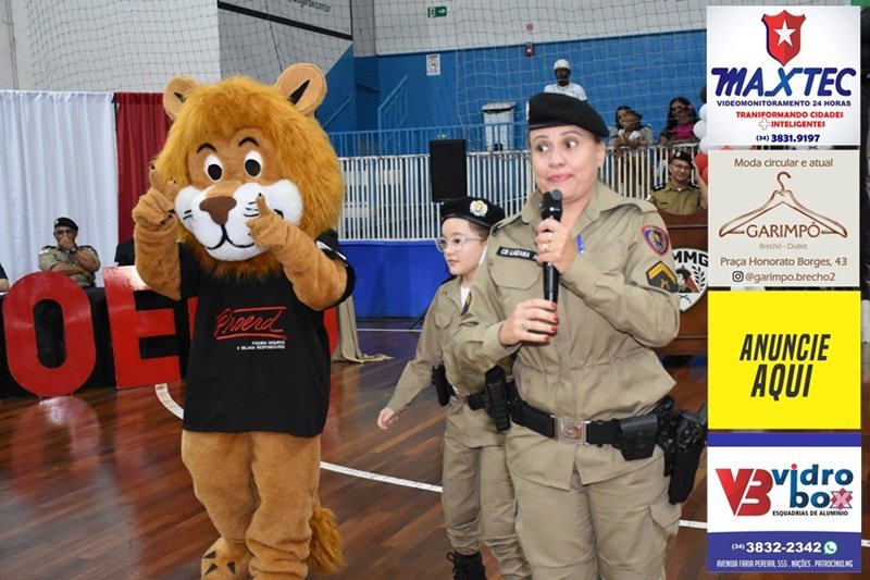 POLÍCIA MILITAR REALIZA FORMATURA DO PROERD EM PATROCÍNIO COM 226 CRIANÇAS
